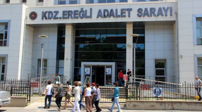 Zonguldak'da adliye binası önünde bir garip intihar girişimi