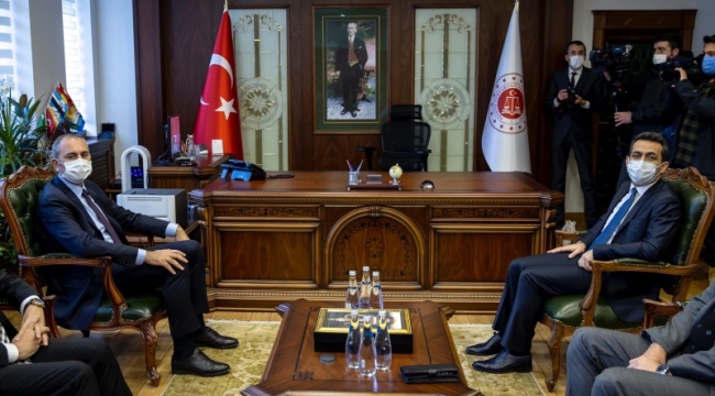 Adalet Bakanı, Ankara Cumhuriyet Başsavcısını ziyaret etti