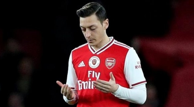 Fenerbahçe Mesut Özil ile 3.5 yıllık anlaşma sağladı