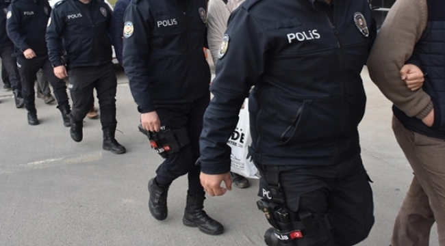Mafya operasyonunda yakalanan 9'u polis 41 zanlı tutuklandı
