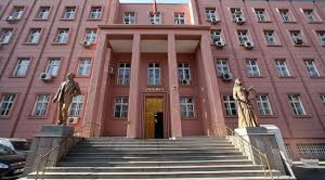 Yargıtay Cumhuriyet Başsavcısı Bekir Şahin, HDP'nin kapatılması istemiyle AYM'ye dava açtı