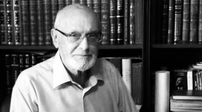 Prof. Dr. Ali Özek vefat etti, Ali Özek kimdir?
