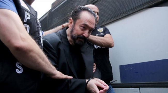 İstinaf mahkemesi, Adnan Oktar suç örgütü davası kararını bozdu