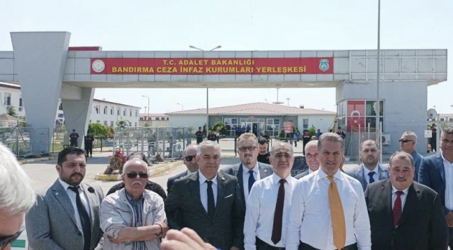 Mustafa Sarıgül: Anaların hasretini dindirmek, çocukları sevindirmek için Affet Türkiyem