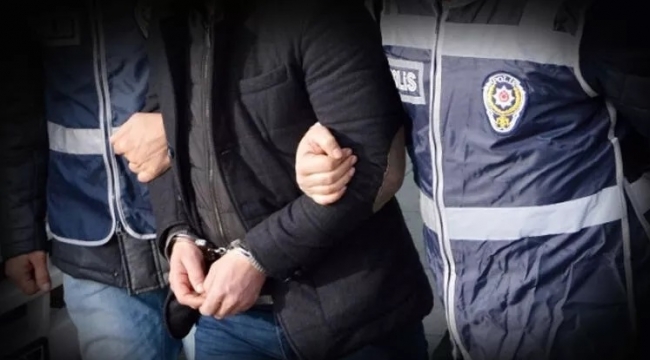 Zabıt katibi Yunanistan'a kaçarken yakalandı