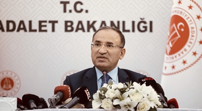 Bakan Bozdağ internet yasası değişikliği konusunda açıklama yaptı