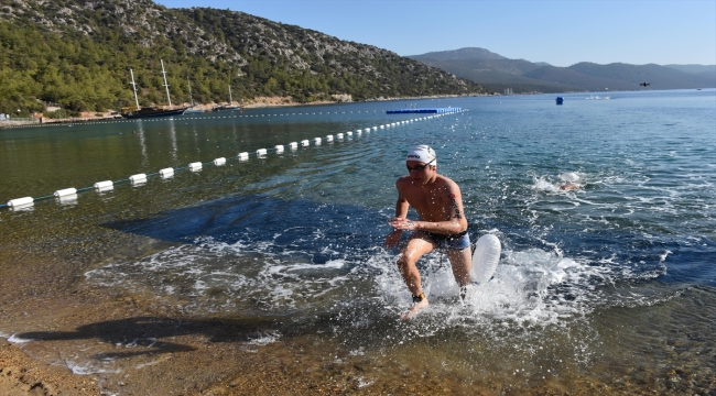 16. Uluslararası Arena Aquamasters Yüzme Şampiyonası Bodrum'da başladı