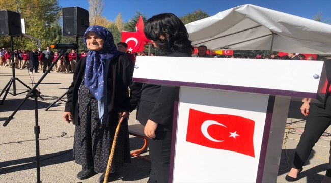 Konya, Aksaray, Afyonkarahisar ve Karaman'da 29 Ekim Cumhuriyet Bayramı kutlanıyor