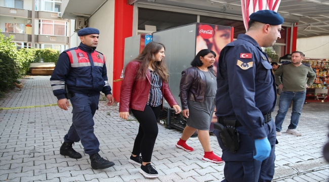 Alanya'da apartmanın 5. katından poşet içerisinde yeni doğan bebek atıldı