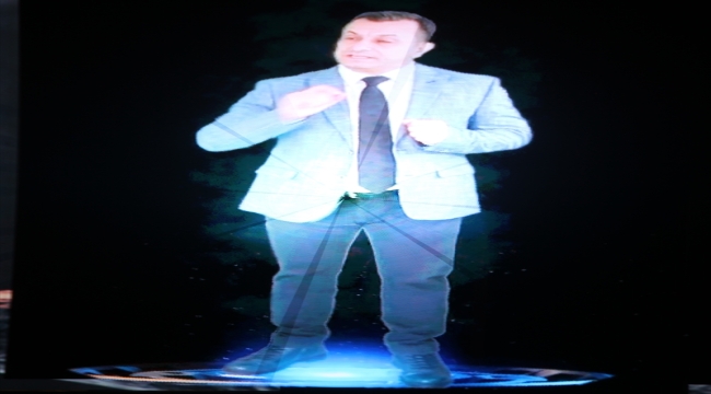 Antalya'da migrenin yeni tedavi yöntemleri "Hologram" teknolojisiyle anlatıldı