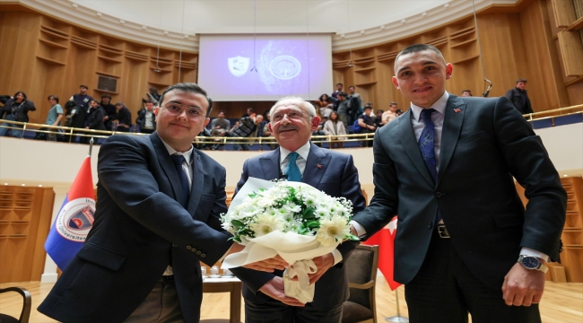 CHP Genel Başkanı Kılıçdaroğlu, üniversite öğrencileriyle buluştu 