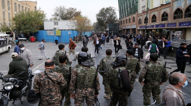 İran'da akaryakıt zammı protestolarının 3. yılı dolayısıyla düzenlenen eylemler devam ediyor