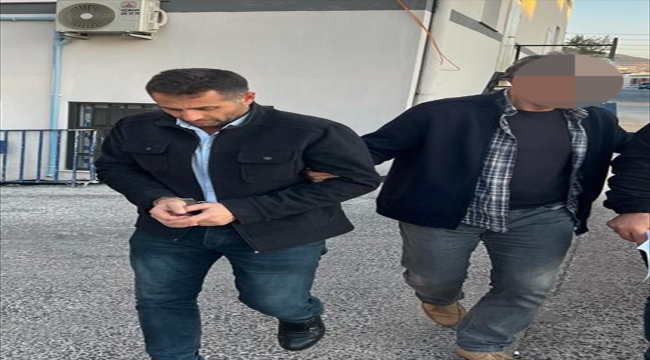 İzmir'de 5 kilogram sentetik uyuşturucu ele geçirildi