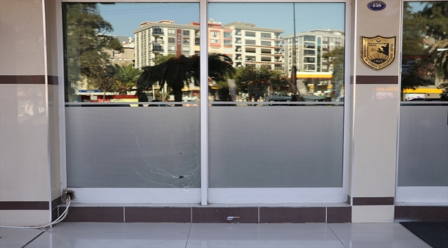 İzmir'de şoförler odası binasına silahlı saldırı güvenlik kamerasında