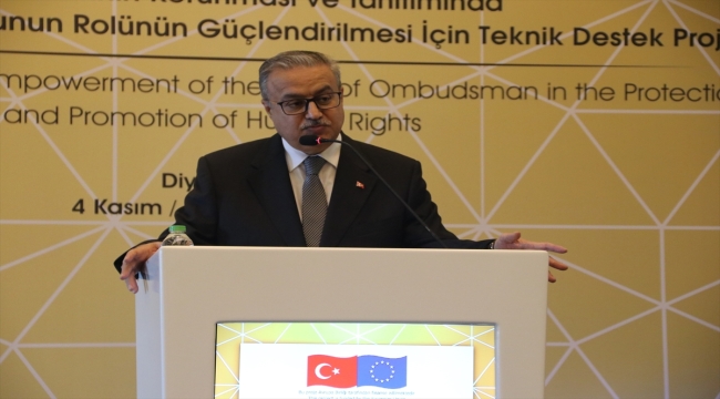 Kamu Başdenetçisi Şeref Malkoç "Ombudsman Diyarbakırlılarla Buluşuyor" programına katıldı