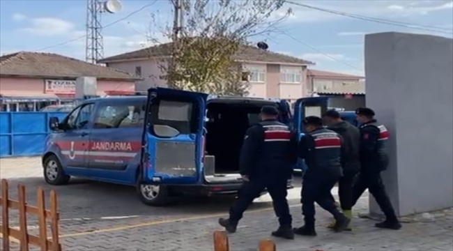 Kastamonu'da cinayet suçundan aranan 2 hükümlü yakalandı