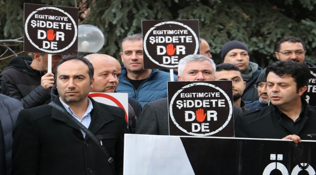 Kastamonu'da eğitim sendikaları okul müdür yardımcısına bıçaklı saldırıyı kınadı