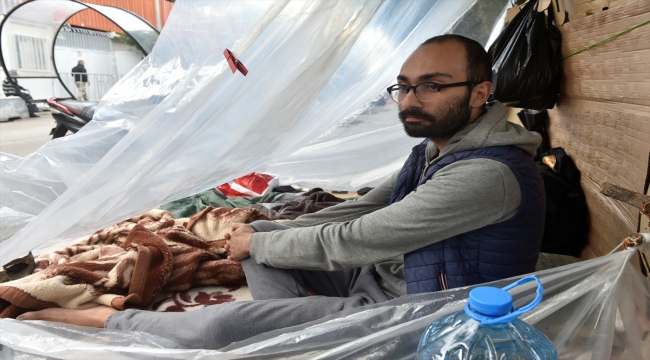  Lübnan'da yaşayan İranlı muhalif, üçüncü ülkeye iltica için 19 gündür açlık grevi yapıyor