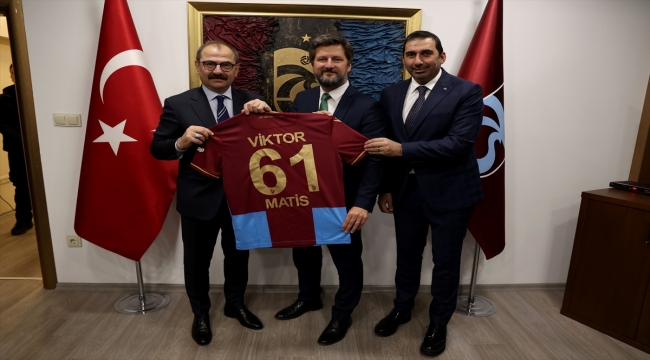 Macaristan'ın Ankara Büyükelçisi Viktor Matis'ten Trabzonspor'a ziyaret