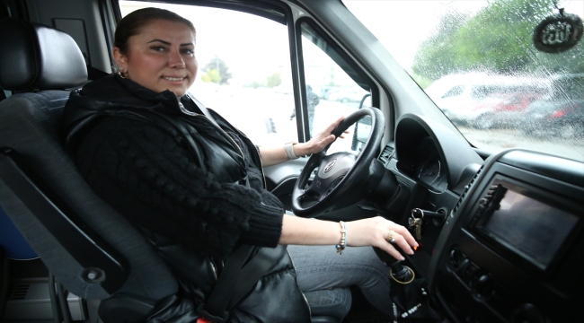Ordulu kadın servis şoförü 16 yıldır öğrencileri okullarına yetiştiriyor