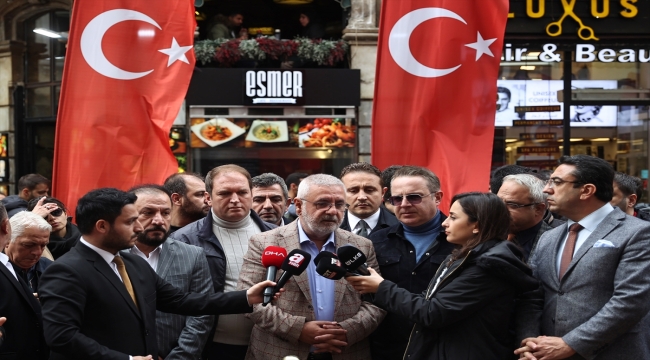 Terör saldırısında hayatını kaybedenler İstiklal Caddesi'nde anılıyor