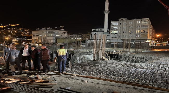 Alanya'da inşaatta beton dökümü sırasında yaşanan çökme sonucu 2 işçi yaralandı