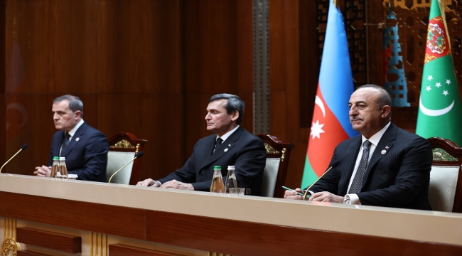 Bakan Çavuşoğlu, Azerbaycanlı ve Türkmen mevkidaşlarıyla ortak basın toplantısında konuştu