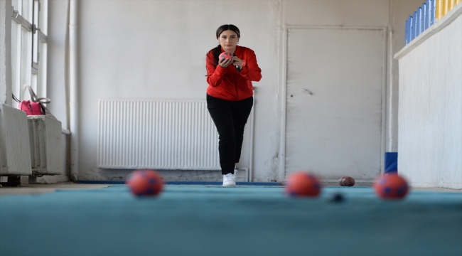 Boccede tarih yazan Eda Sayak, yeni sporcular yetiştiriyor