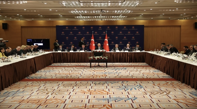 Dışişleri Bakanı Çavuşoğlu, basınla 2022 değerlendirme toplantısında konuştu