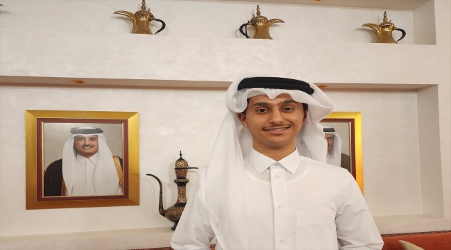 Dünya Kupası maskotu "La'eeb"e benzemesiyle ünlenen Katarlı genç, gururlu