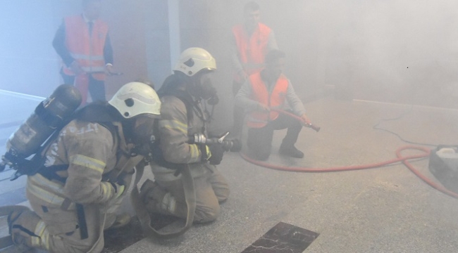 İstanbul Anadolu Adliyesi'nde yangın tatbikatı yapıldı