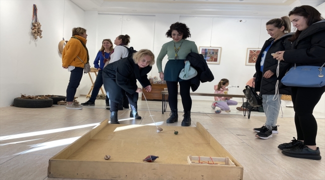Kelimat Sanat Galerisi, sanatseverleri "Nostaljik" oyunları deneyimlemeye davet ediyor