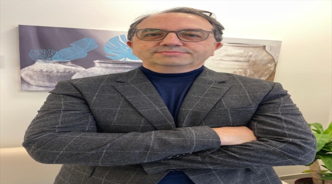 Koronavirüs Bilim Kurulu Üyesi Prof. Dr. Şener'den "mevsimsel virüs" açıklaması
