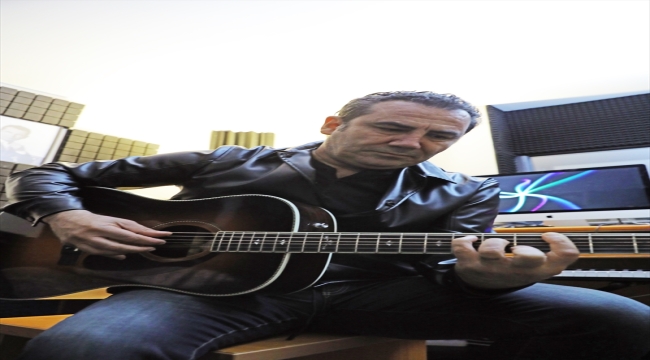 Müzisyen Ferhat Göçer müzik, sanat ve özel hayatına dair açıklamalarda bulundu