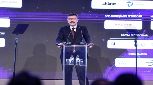 SPK Başkanı Gönül, 6. Türkiye Sermaye Piyasaları Kongresi'nde konuştu