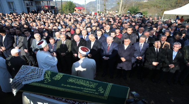 TBMM Başkanı Şentop, Giresun'da milletvekilinin annesinin cenaze törenine katıldı