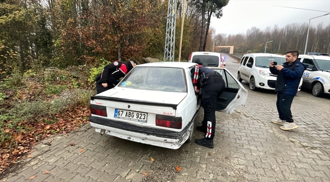 Zonguldak'ta "dur" ihtarına uymayan sürücü 1 saatlik kovalamaca sonucu yakalandı