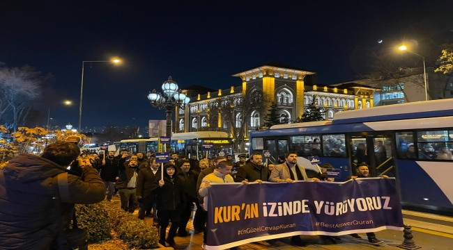 Başkentte bazı sivil toplum kuruluşları İsveç'te Kur'an-ı Kerim yakılmasını protesto etti