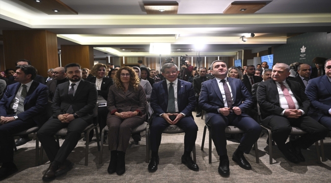 Gelecek Partisi Genel Başkanı Davutoğlu, partisinin il başkanları toplantısında konuştu