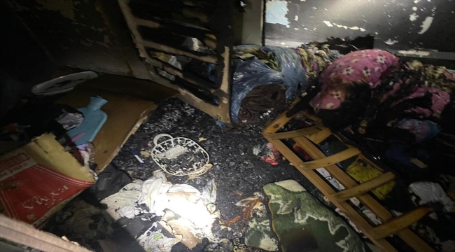 Hatay'da apartmanda çıkan yangında üst katlarda mahsur kalan 9 kişi kurtarıldı