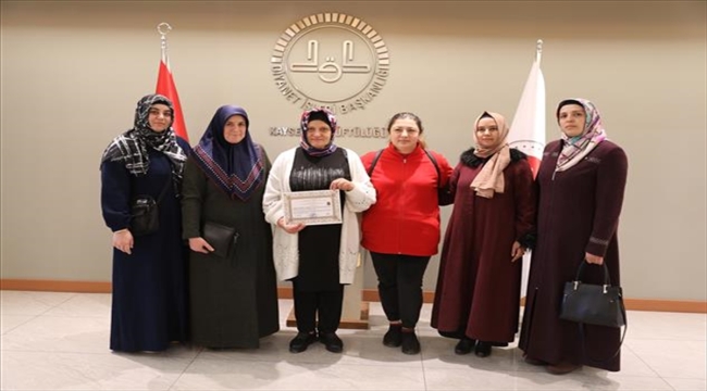Kayseri'de Gürcistan uyruklu kadın Müslüman oldu