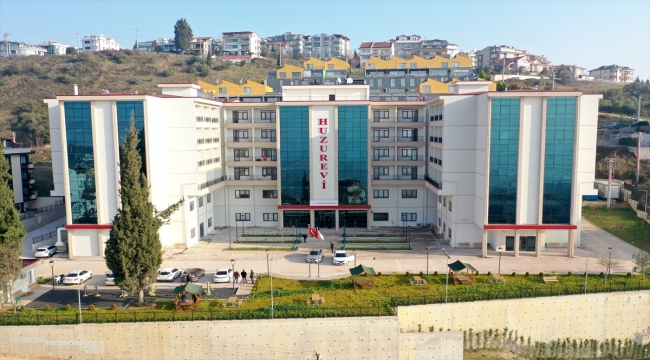 Kocaeli'de huzurevi sakinlerine "otel konforu"nda bakım hizmeti