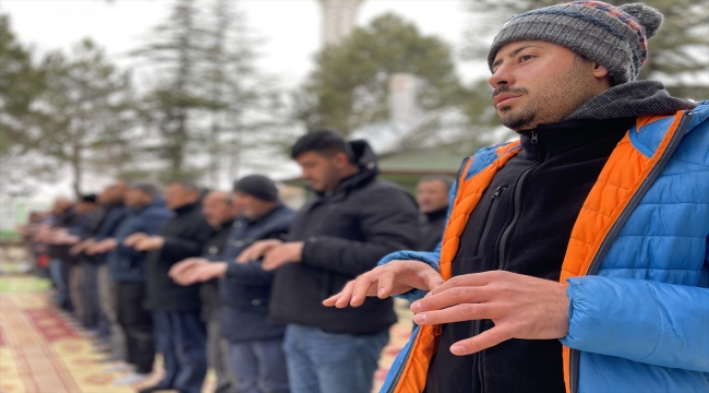 Konya'nın Sarayönü ve Yunak ilçelerinde "kar ve yağmur" duası edildi