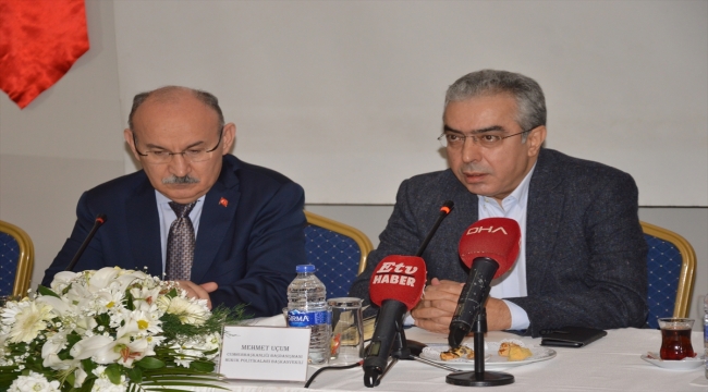 Manisa'da "Türkiye Sohbetleri" toplantısı düzenlendi