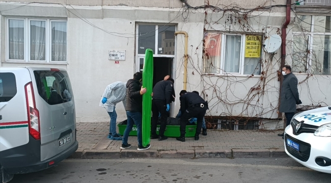 Sivas'ta bir kişi evinde ölü bulundu