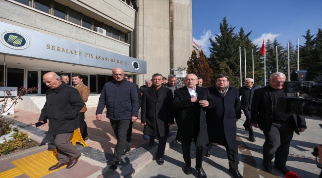 CHP Genel Başkanı Kılıçdaroğlu, Sermaye Piyasası Kurulu önünde açıklama yaptı