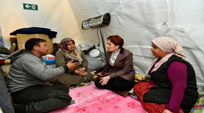 İYİ Parti Genel Başkanı Akşener, depremlerden etkilenen Gaziantep ve Osmaniye'de ziyaretlerde bulundu: