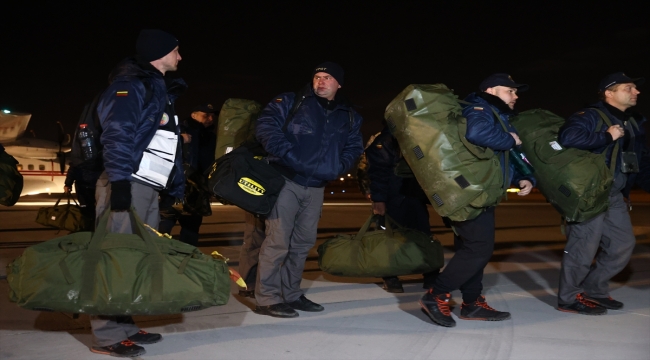 Litvanyalı arama kurtarma ekibi deprem bölgesinden İstanbul'a döndü