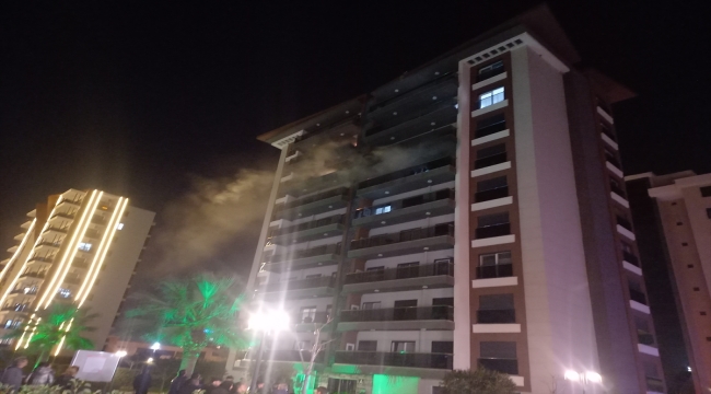 Manisa'da dumandan etkilenen 6 kişi hastaneye kaldırıldı