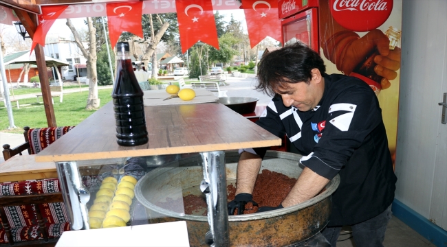 Adıyaman'da prefabrik çarşıya kura ile yerleşen esnaf müşterilerini bekliyor